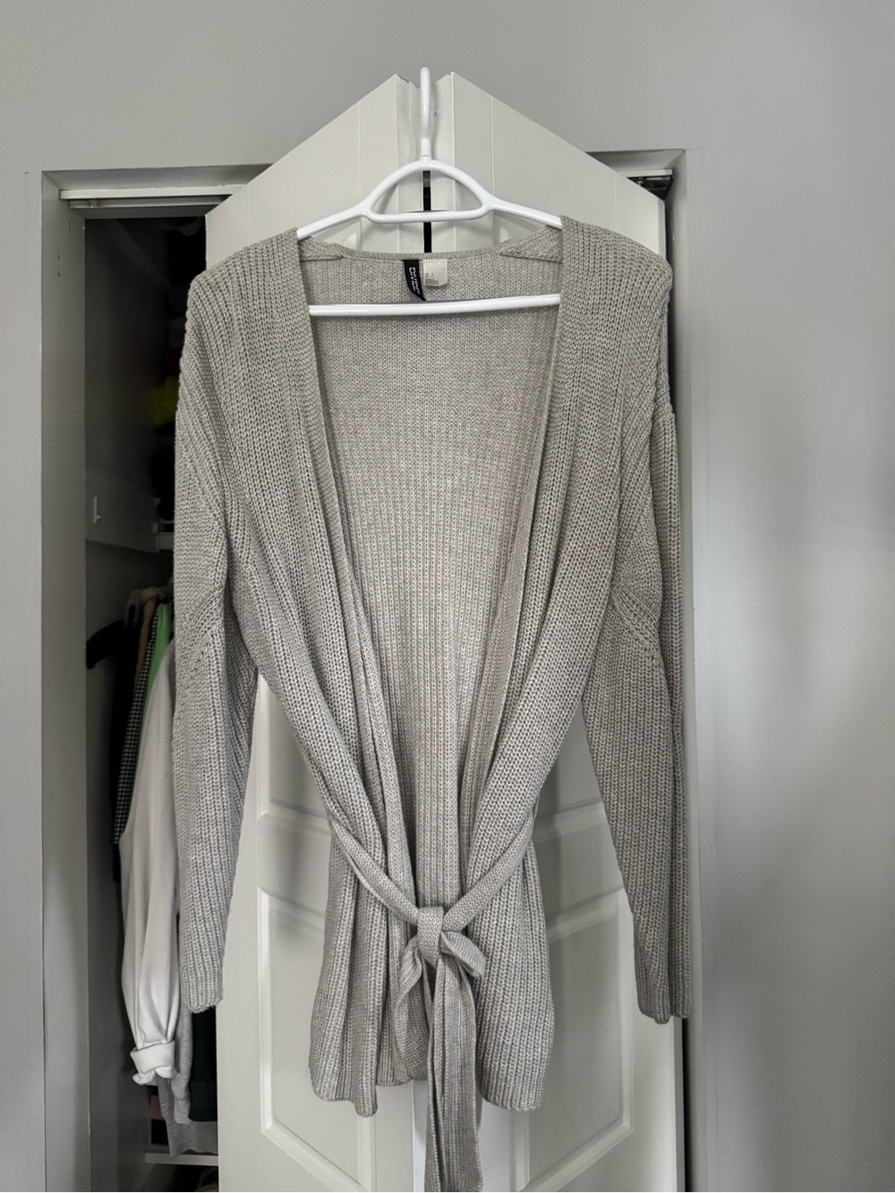 H&M DIVIDED Light Gray Knit Wrap Cardigan with Tie